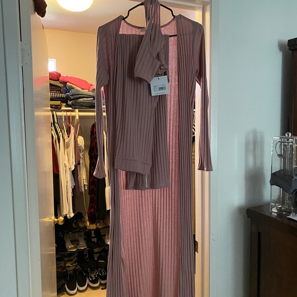 Misguided 3 piece set - Picture 2 of 3